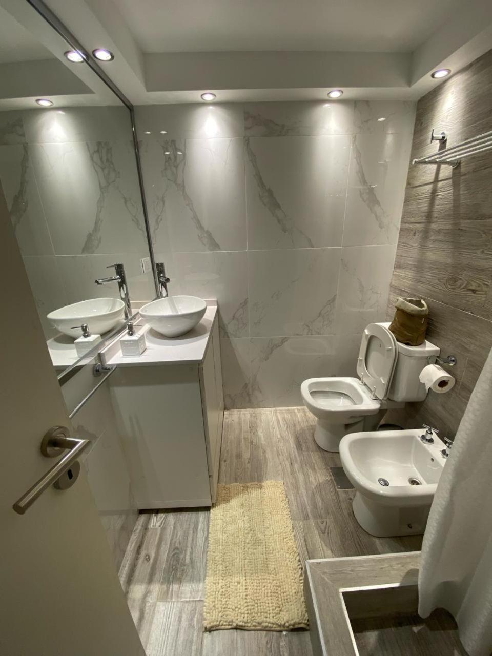Departamento Centrico Con Cochera - Cordoba Argentina- Exteriér fotografie