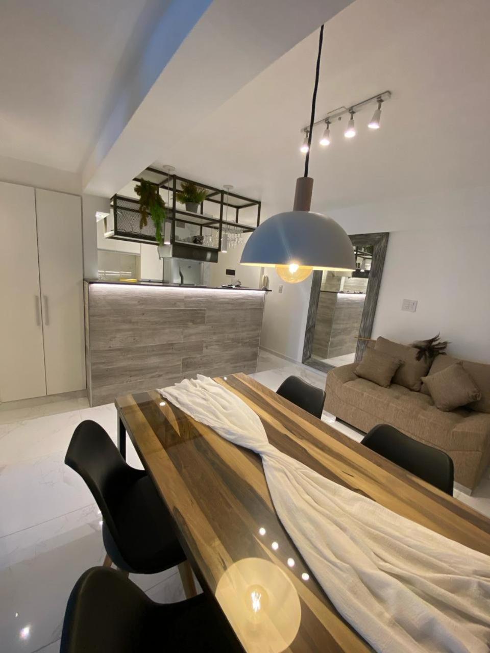Departamento Centrico Con Cochera - Cordoba Argentina- Exteriér fotografie